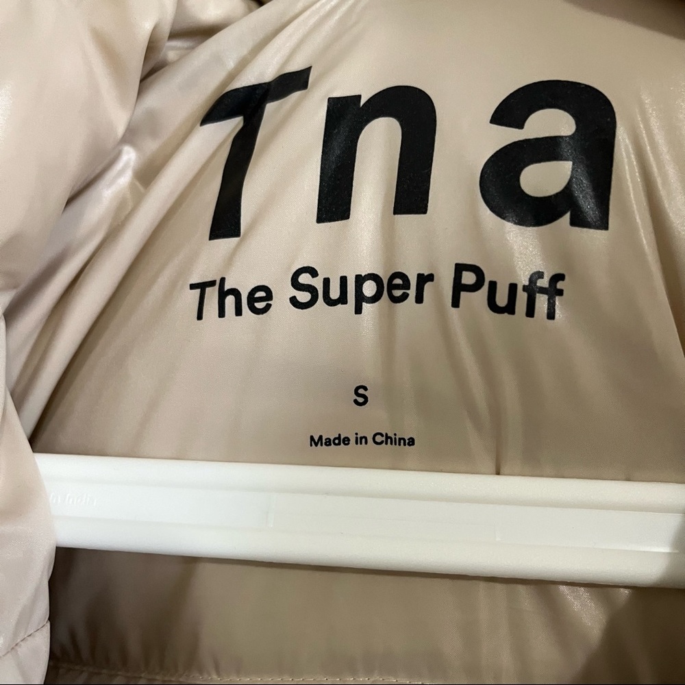 TNA superpuff jacket - Picture 4 of 6
